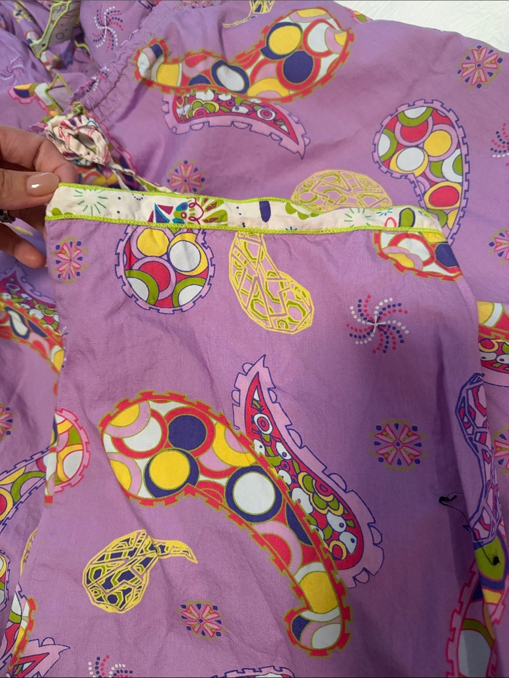 100% cotton whispers purple paisley pattern pajama pants and top size large - Picture 6 of 6